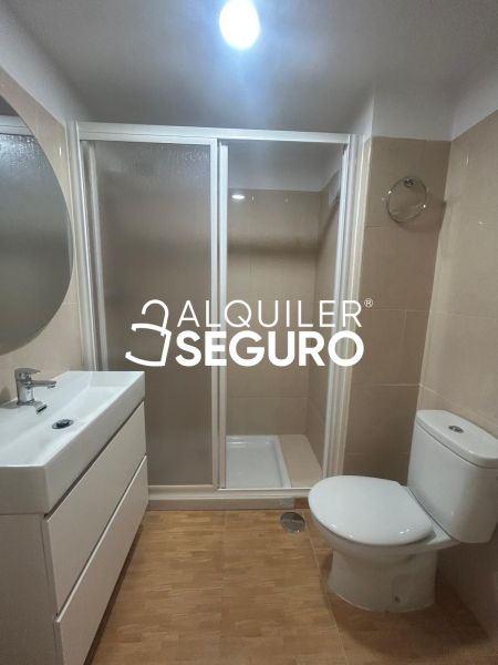 Inmueble en Calle Melchor Almagro, GRANADA