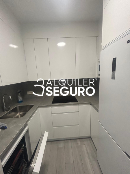 Inmueble en Calle Melchor Almagro, GRANADA