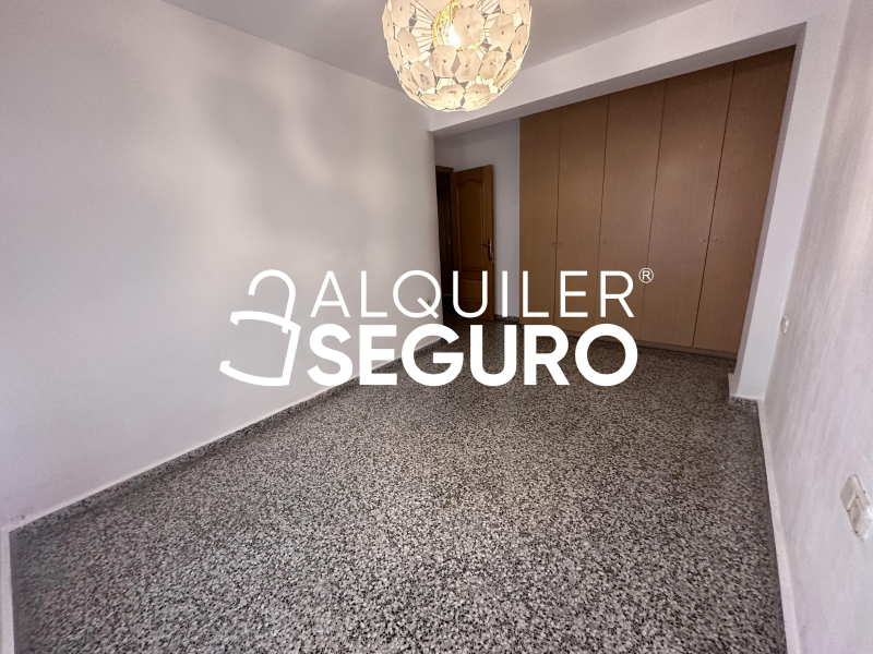 Inmueble en Calle Totana, VALENCIA