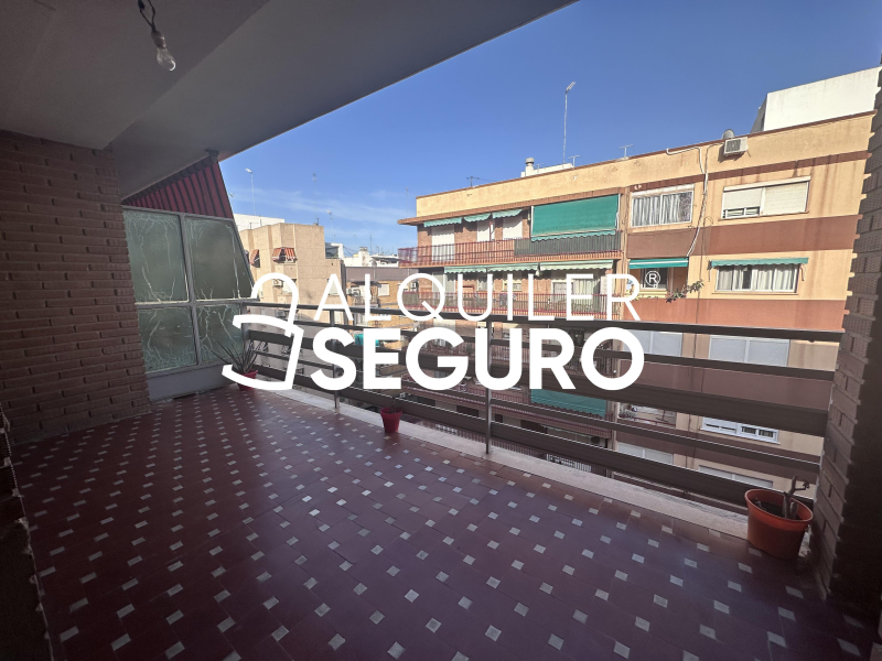 Inmueble en Calle Totana, VALENCIA