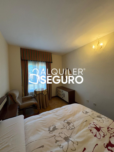 Inmueble en Calle la Cenicienta , MADRID
