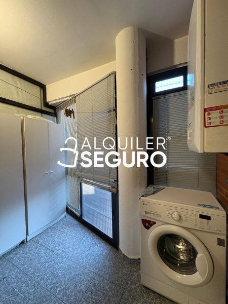 Inmueble en Calle la Cenicienta , MADRID