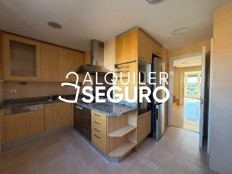 Inmueble en Avenida Casablanca, MADRID