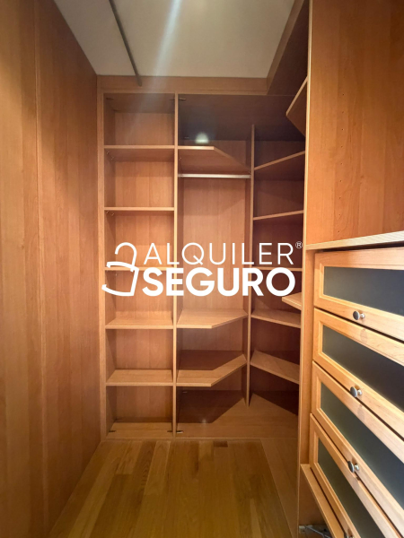 Inmueble en Avenida Casablanca, MADRID