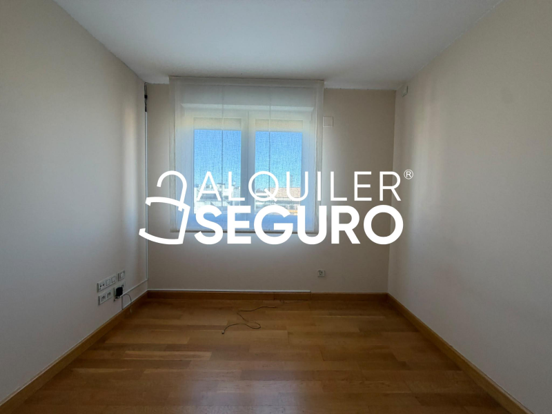 Inmueble en Avenida Casablanca, MADRID