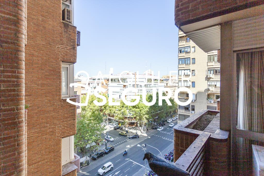 Inmueble en Calle de Orense , MADRID