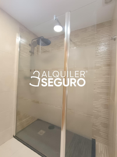 Inmueble en Calle Polvoranca , MADRID
