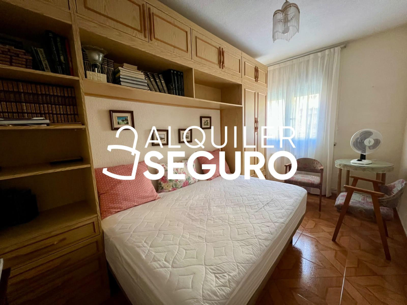 Inmueble en Calle Guájaro, MADRID