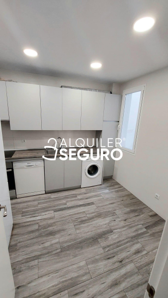 Inmueble en Calle Menorca, MADRID