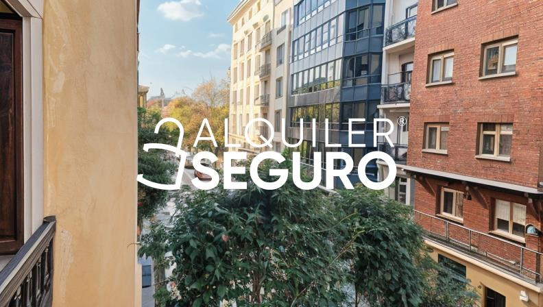 Inmueble en Calle Menorca, MADRID