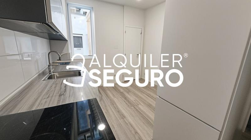Inmueble en Calle Menorca, MADRID