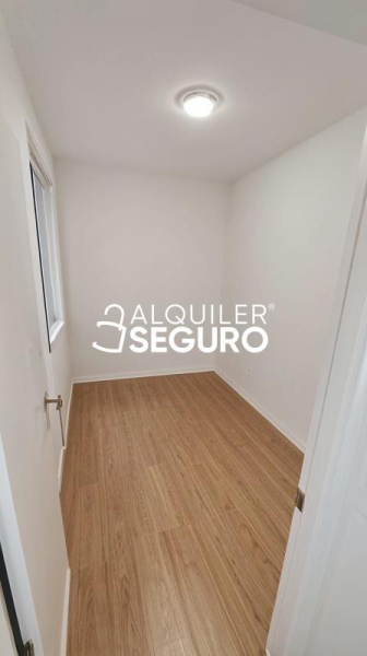Inmueble en Calle Menorca, MADRID