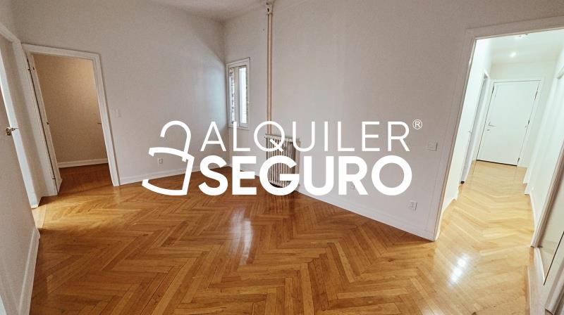 Inmueble en Calle Menorca, MADRID