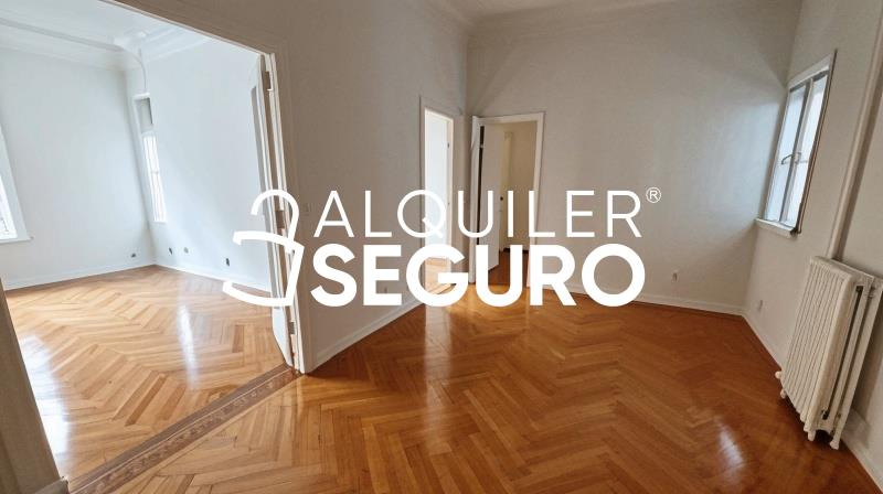 Inmueble en Calle Menorca, MADRID