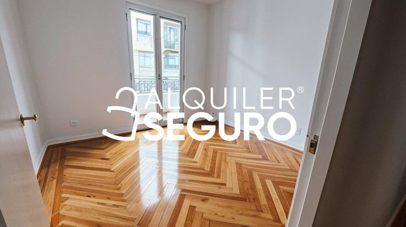 Inmueble en Calle Menorca, MADRID