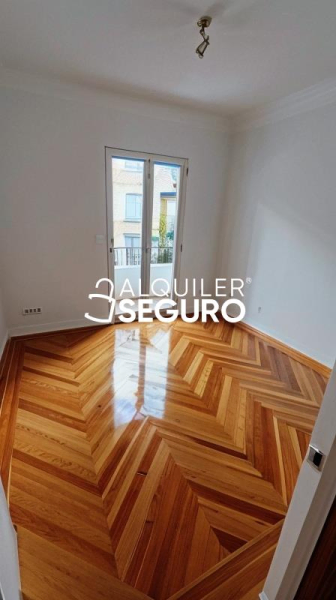 Inmueble en Calle Menorca, MADRID