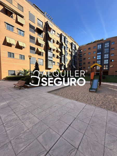 Inmueble en Calle Ladera de los Almendros, MADRID