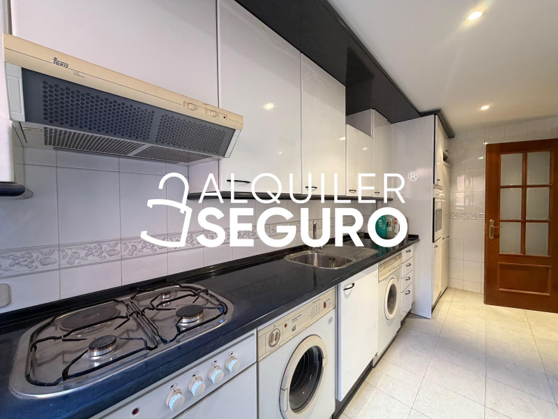 Inmueble en Calle de Sangarcía, MADRID