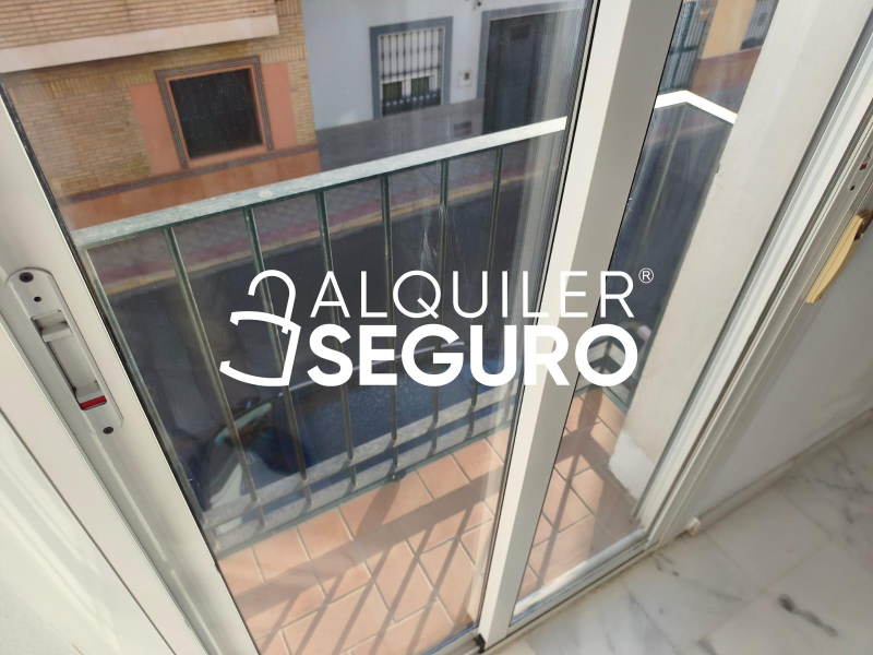 Inmueble en Calle Amancio Renes, SEVILLA