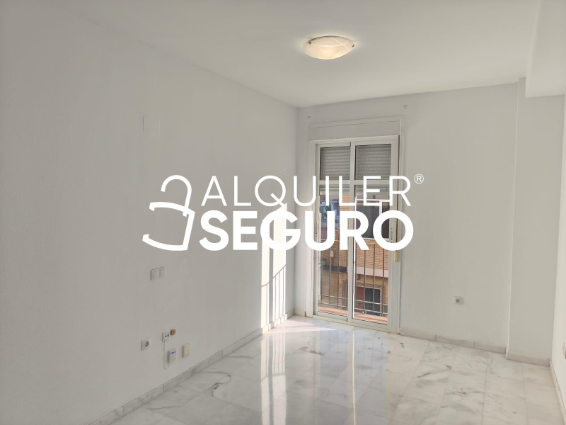 Inmueble en Calle Amancio Renes, SEVILLA