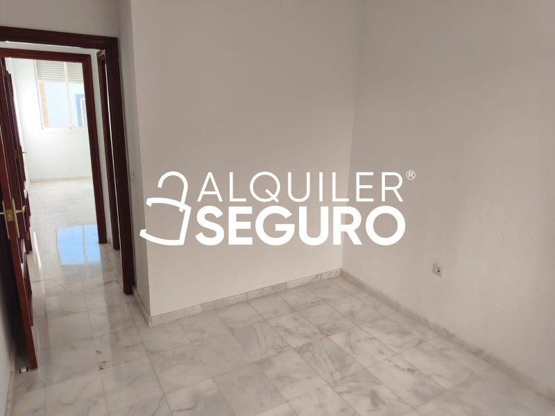 Inmueble en Calle Amancio Renes, SEVILLA