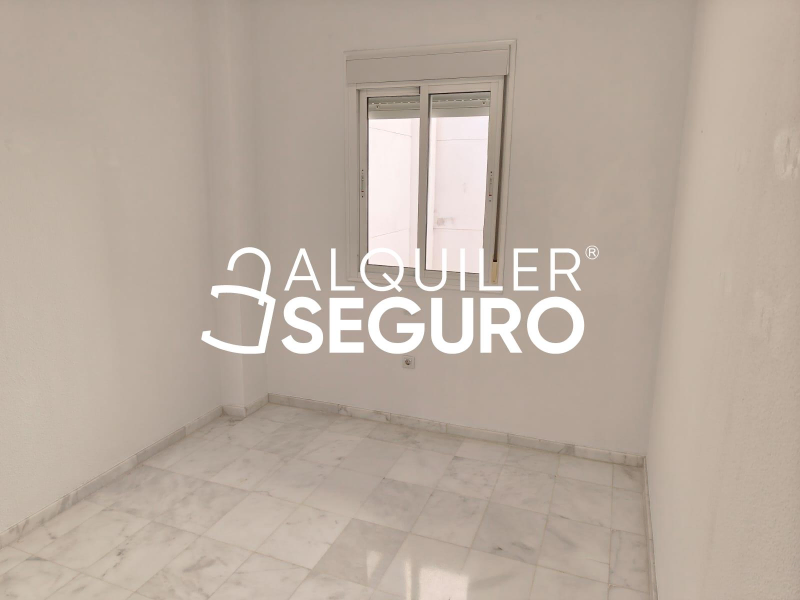 Inmueble en Calle Amancio Renes, SEVILLA