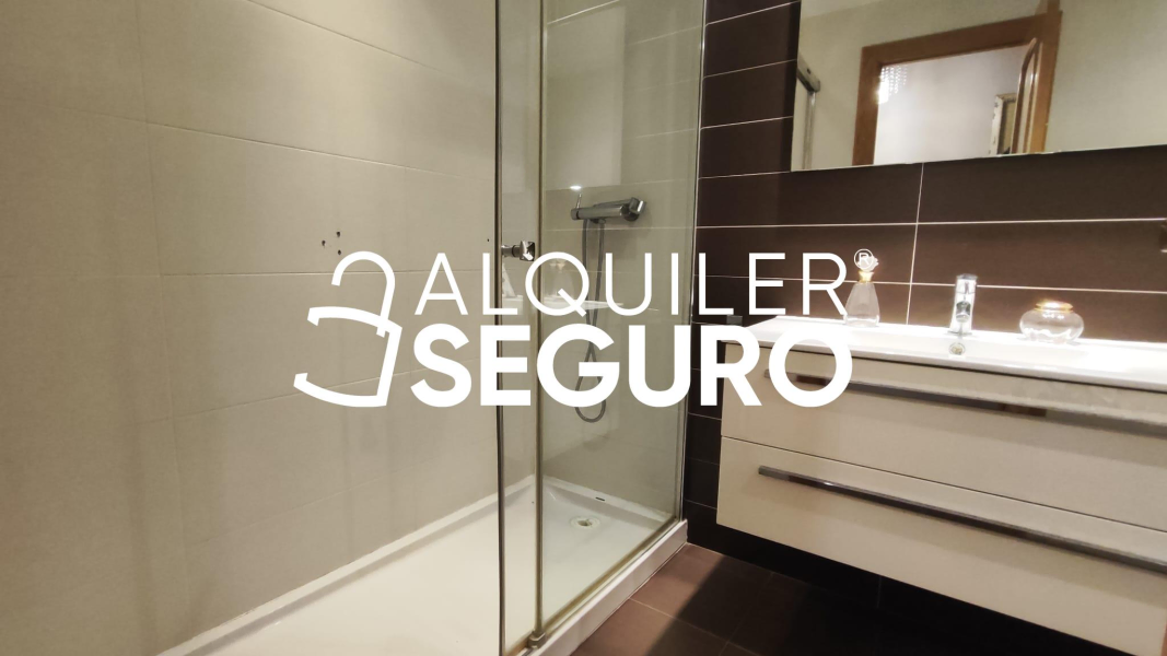 Inmueble en Avenida Doctor Gomez Ferrer, VALENCIA