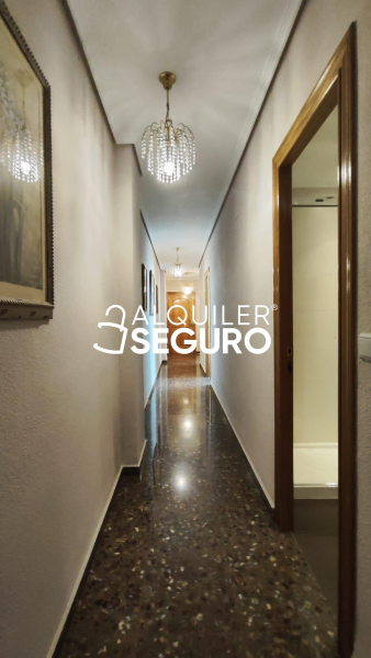 Inmueble en Avenida Doctor Gomez Ferrer, VALENCIA