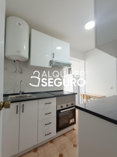 Inmueble en Calle Lago tiberiades , MADRID