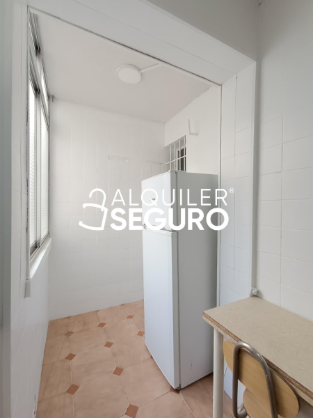 Inmueble en Calle Lago tiberiades , MADRID