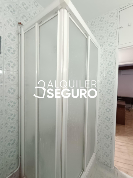 Inmueble en Calle Lago tiberiades , MADRID