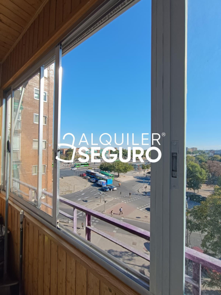 Inmueble en Calle Lezo, MADRID
