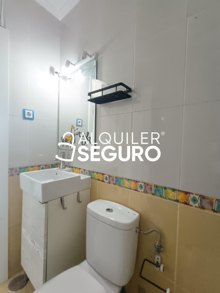 Inmueble en Calle Lezo, MADRID