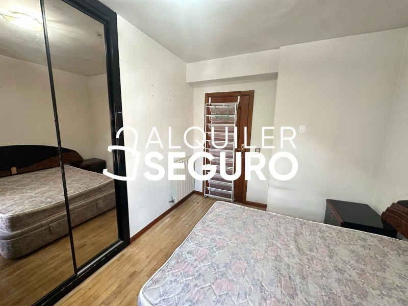 Inmueble en Calle Tacona , MADRID