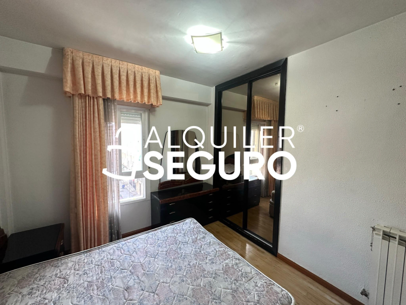 Inmueble en Calle Tacona , MADRID
