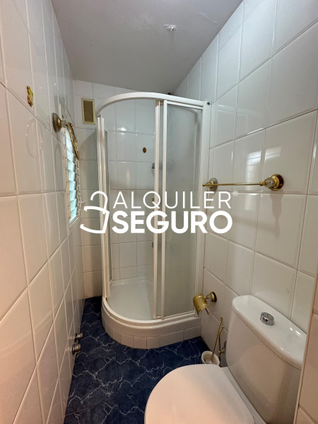 Inmueble en Calle Tacona , MADRID