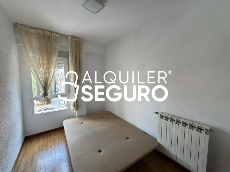Inmueble en Calle Tacona , MADRID
