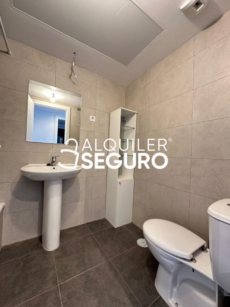 Inmueble en Avenida Miguel Delibes, MADRID