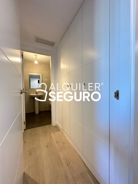 Inmueble en Avenida Miguel Delibes, MADRID