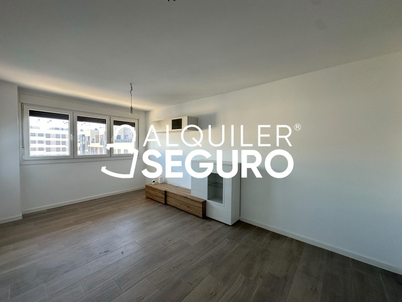 Inmueble en Avenida Miguel Delibes, MADRID