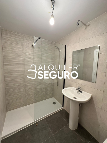 Inmueble en Avenida Miguel Delibes, MADRID