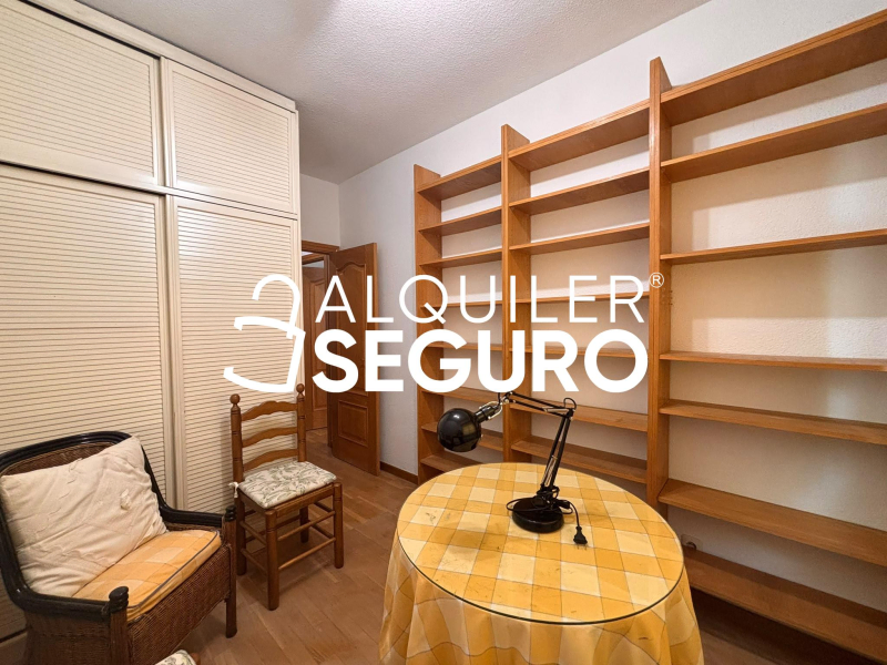 Inmueble en Avenida de Pablo Neruda, MADRID