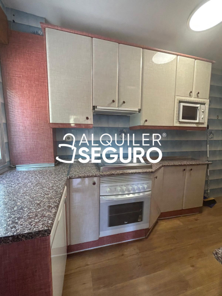 Inmueble en Calle Topacio , MADRID