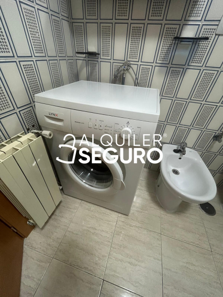 Inmueble en Calle Topacio , MADRID