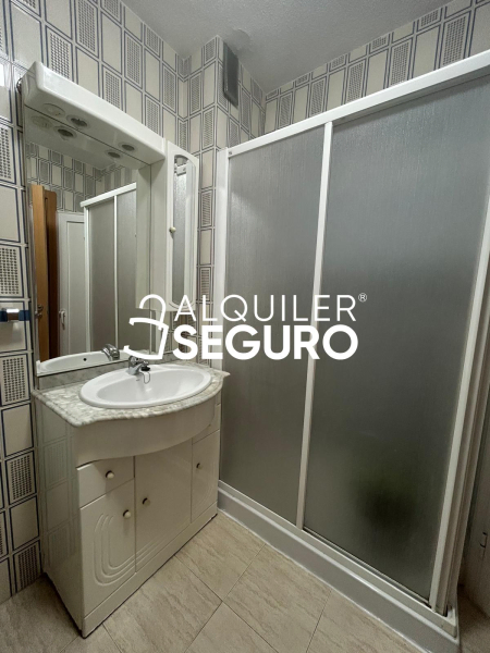 Inmueble en Calle Topacio , MADRID