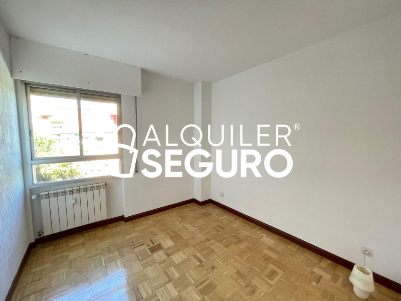 Inmueble en Calle de los Yébenes, MADRID