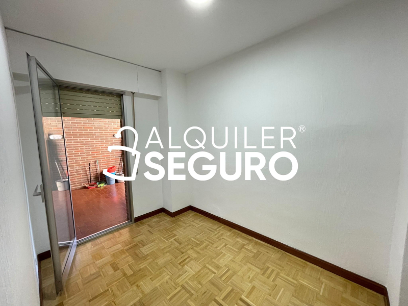 Inmueble en Calle de los Yébenes, MADRID
