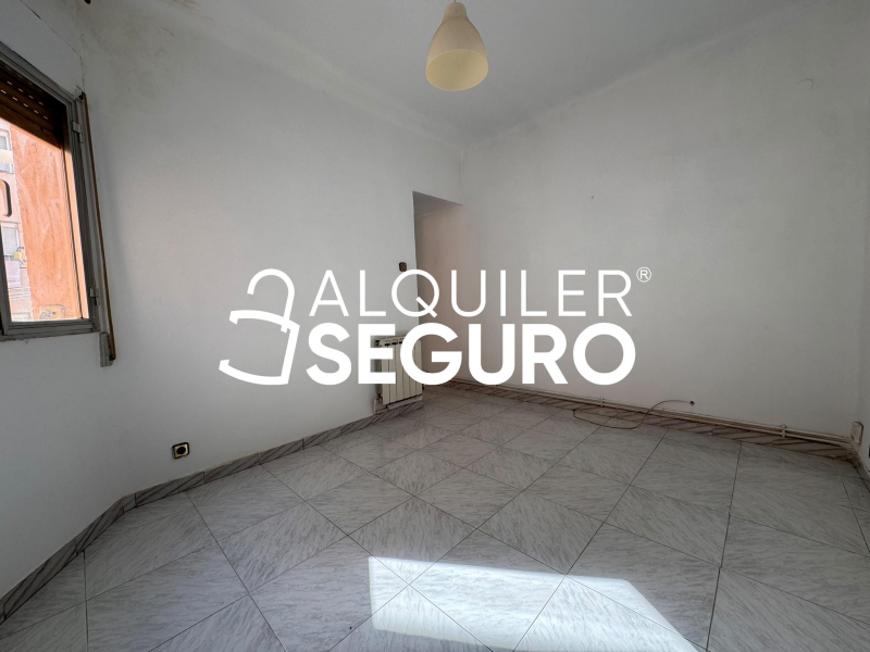 Inmueble en Calle Carmen Bruguera, MADRID