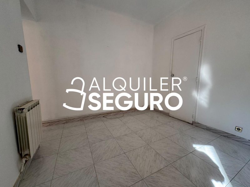 Inmueble en Calle Carmen Bruguera, MADRID