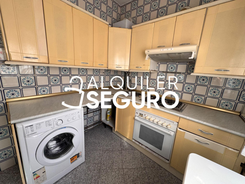 Inmueble en Calle Carmen Bruguera, MADRID